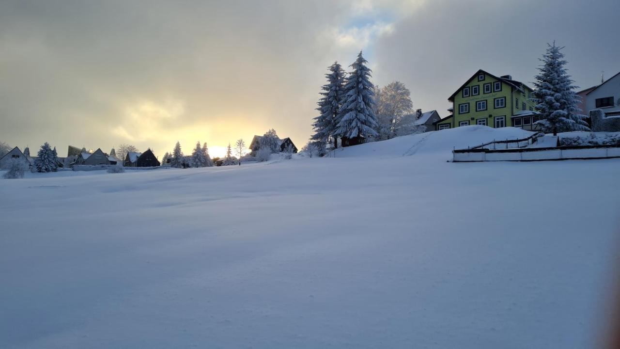 Hotel Schoene Aussicht Masserberg Εξωτερικό φωτογραφία